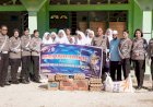 Satlantas-Polresta-Kupang-Kota-Bagikan-Sembako-di-Pondok-Pesantren