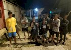Kapolsek-Respon-Aduan-Masyarakat,-Kapolsek-Alak-Datangi-Lokasi-Berkumpul-Pemuda-di-Manutapen.