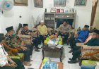 Pererat-Sinergi,-Kapolresta-Kombes-Djoko-Lestari-Bersilaturahmi-dengan-Ketua-MUI-Kota-Kupang-dan-Provinsi-NTT.