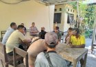 Polsek-Kota-Raja-Berhasil-Mediasi-Perkelahian-Pekerja-Proyek-Irigasi,-Berakhir-Damai-Secara-Kekeluargaan.