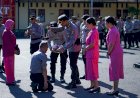 Kenaikan-Pangkat-Pengabdian,-Kapolresta-Kupang-Kota-Apresiasi-Dedikasi-Kompol-Daeng-Jumadi.