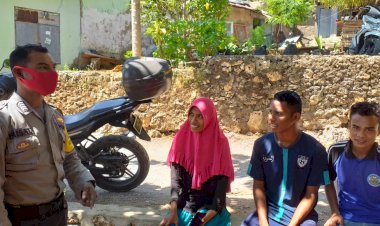 Demi-Memutus-Rantai-Penyebaran-Virus-Covid-19,-Bhabinkamtibmas-Kelurahan-Fatufeto-Berikan-Imbauan-Kepada-Warga-Binaan-Agar-Tetap-Pakai-Masker