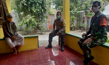 Bhabinkamtibmas-Bersama-Babinsa-Kelurahan-Lasiana-Imbau--Masyarakat-Agar-Rayakan-Idul-Fitri-1441-H-dan-Salat-Ied-di-Rumah