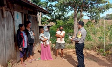 Menuju-New-Normal,-Bhabinkamtibmas-Kelurahan-Bello-Berikan-Himbauan-Kepada-Warga