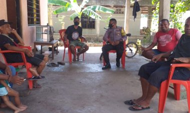 Bhabinkamtibmas-Kelurahan-Bakunase-II-Patroli-WIlayah-dan-Himbau-Warga-Terkait-Adaptasi-Kehidupan-Baru