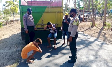 Operasi-Yustisi,-Bhabinkamtibmas-Kelurahan-Fatukoa-Laksanakan-Pendisiplinan-Protokol-Kesehatan