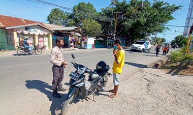 Kanit-Reskrim-Polsek-Maulafa-Pimpin-Operasi-Yustisi-Penggunaan-Masker-Dan-Jaga-Jarak-Di-Wilayah-Binaan