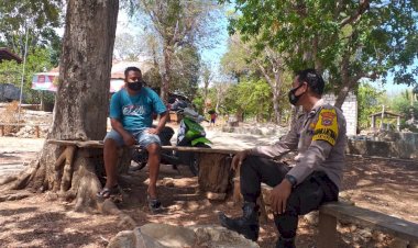 Ingatkan-Agar-Tetap-Jaga-Protokol-Kesehatan,-Bhabinkamtibmas-Fatufeto-Sambangi-Warga-Binaan