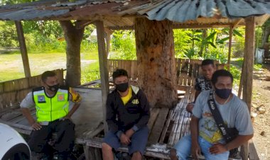 Sambang-Dan-Silaturahmi,-Bhabinkamtibmas-Kelurahan-Oebobo-Himbau-Warga-Patuhi-Protokol-Kesehatan