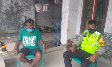 Antisipasi-Penyebaran-Covid-19,-Bhabinkamtibmas-Polsek-Oebobo-Himbau-Warga-Patuhi-Protokol-Kesehatan