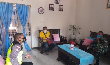 Bareng-Babinsa,-Bhabinkamtibmas-Kelurahan-Oetete-Himbau-Warga-Binaan-Patuhi-Protokol-Kesehatan