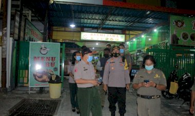 Polres-Kupang-Kota-Dan-Pemkot-Kota-Kupang-Laksanakan-Kegiatan-Pemberlakuan-Pembatasan-Kegiatan-Masyarakat-(PPKM)-Dengan-Melakukan-Patorli-Himbauan-dan-Pendisplinan-Protokol-Kesehatan-Terkait-Dengan-Pencegehan-Penyebaran-Virus-COVID-19-di-Kota-Kupang