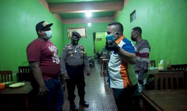 Patroli-PPKM,-Polres-Kupang-Kota-Bersama-Instansi-Pemerintah-Himbau-5M+3T