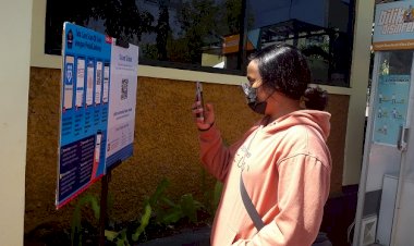 Polres-Kupang-Kota-Terapkan-Aplikasi-PeduliLindungi-bagi-Pengunjung