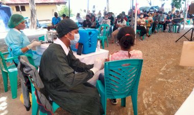 Gerai-Vaksin-Polres-Kupang-Kota-Kembali-Laksanakan-Vaksinasi-Serentak-Di-Polsek-Alak