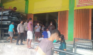 Patroli-Penegakan-Prokes,-Personel-Polsek-Kelapa-Lima-Himbau-Pengunjung-Toko