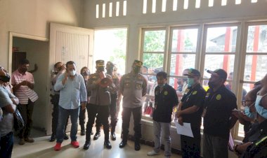 Personel-Polres-Kupang-Kota-Amankan-Giat-Eksekusi-Pengosongan-Oleh-Pengadilan-Negeri-Kupang
