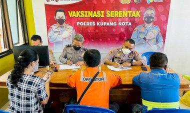 Antisipasi-Omicron,-Polres-Kupang-Kota-Genjot-Vaksinasi-dan-Intensifkan-Operasi-Yustisi-Prokes