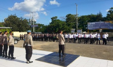 Pimpin-Apel-Pagi,-Kapolresta-Kupang-Kota-Tekankan-Kedisiplinan-Kepada-Anggota