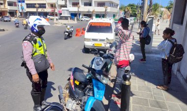 Polresta-Kupang-Kota-terus-laksanakan-penindakan-terhadap-pelanggar-lalulintas.