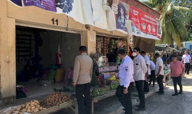 Kapolresta--Kupang-Kota-Pimpin-Penertiban--Jalur-Pasar-Oeba.