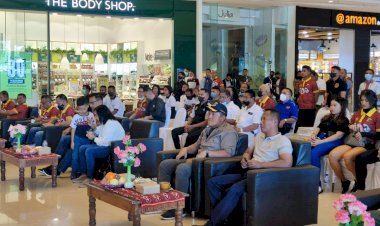 Kapolresta-Kupang-Kota-hadiri-Kegiatan-Kapolda-Cup-II-Kejuaraan-Binaraga,-Body-Contest-Women,-Sport-Model-Panco-Dan-Aerobik-di-Lippo-Plaza-Kupang.