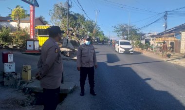 Antisipasi-Kemacetan,-Personel-Polsek-Alak-Laksanakan-Pengaturan-Pagi