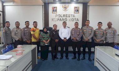 Polresta-Kupang-Kota--Menyambut-Kedatangan-Rombongan-Staf-Sumber-Daya-Manusia-(SSDM)-dan-Divisi-Profesi-dan-Pengamanan-(Propam)-Mabes-Polri