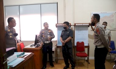 Tim-Pengawas-Operasi-Zebra--Korlantas-Mabes-Polri-Tahun-2022-Meninjau-Giat-Ops-Zebra-Turangga-2022-di-Polresta-Kupang-Kota