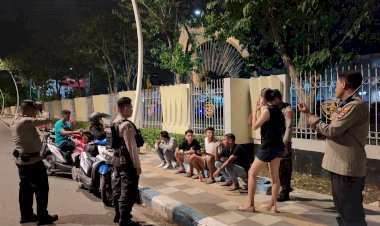 Sat-Samapta-Laksanakan-Patroli-Yustisi-dan-Himbauan-Prokes