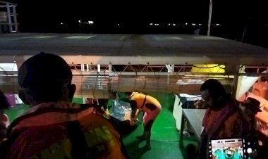 Personel-Polsubsektor-Pelabuahan-Tenau-Terus-Lakukan-Pengamanan-Evakuasi-Korban-KFC-Expres-Cantika-77