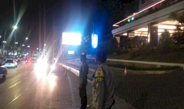 Ciptakan-Situasi-Kantibmas-Yang-Kondusif,-Personel-Polsek-Kelapa-Lima-Laksankan-Strong-Point-Pengaturan-Malam