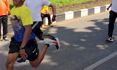 Laksanakan-Olahraga-di-Arena-Car-Free-Day,-Kapolresta-Inisiatif-Buat-Lomba