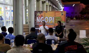 Live-Streaming-Bareng-Pos-Kupang,-NGOPI-Barengan-Polresta-Kupang-Kota-Dilakukan-di-Hypermart-Bundaran-Tirosa.