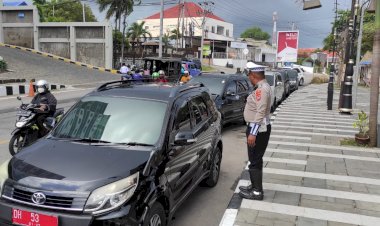 Satuan-Lantas-Polresta-Terus-Lakukan-Teguran-dan-Himbauan-Terhadap-Pengendara-Yang-Belum-Tertib-Di-Jalan