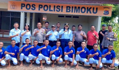 SMK-Taruna-Pelayaran-Lasiana-Bantu-Anggota-Pos-Pol-Beumopu