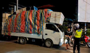 Laksanakan-Patroli,-Sat-Lantas-Polresta-Kupang-Kota-Tindak-Kendaraan-ODOL