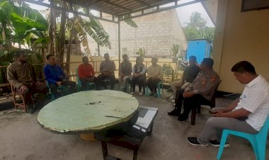 Jumat-Curhat-Bersama-Warga-Fontein,-Kapolsek-Oebobo-Terima-Keluhan-Warga