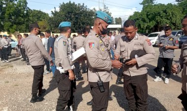 Gelar-Gaktiplin,-Sie-Propam-Polresta-Kupang-Kota-Cek-Sikap-Tampang-dan-kelengkapan-Administrasi-Anggota-Polresta