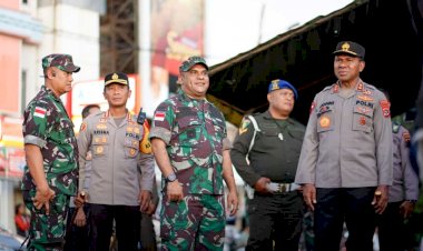 Jalin-Sinergitas-TNI-Polri,-Kapolda-NTT-Laksanakan-Patroli-Ke-Pos-Pengamanan-Operasi-Ketupat-Turangga-2023
