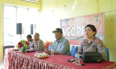 Tampung-Keluhan-Warga,-Polresta-Kupang-Kota-Terus-Gelar-Jumat-Curhat.