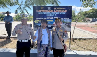 Permudah-Praktek-Uji-SIM,-Polresta-Launching-Taman-Lalu-Lintas-di-Alun-Alun-Kota-Kupang