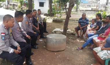 Warga-Naikoten-Satu-Minta-Patroli-Terus-Ditingkatkan,-Saat-Jumat-Curhat-Bersama-Kapolsek-Oebobo