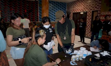 Hari-Pertama-Ops-Pekat,-Polresta-Kupang-Kota-Datangi-Tempat-Karaoke