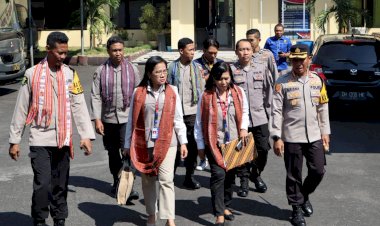 Guna-Peningkatan-Mutu-Pelayanan-Kesehatan,-Surveyor-Akreditasi-Datangi-Klinik-Pratama-Polresta-Kupang-Kota