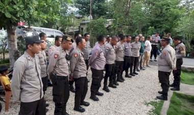 Personel-Polresta-Kupang-Kota-Patroli-dan-Pengamanan-Kampanye-Calon-Anggota-Legislatif