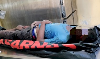 Ditemukannya-Mayat-Pria-Terapung-di-Perairan-Dermaga-Tenau,-Polresta-Kupang-Kota-Lakukan-Evakuasi.