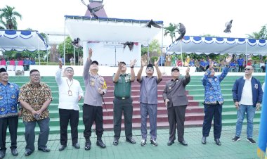 Komitmen-Netralitas-ASN/PTT,-Kapolresta-Kupang-Kota-Ikuti-Deklarasi-Pemilu-Damai-2024