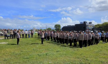 Polresta-Kupang-Kota-Terjunkan-Ratusan-Personel,-Amankan-Kampanye-Rapat-Umum-Terbuka-Perdana-di-Kota-Kupang