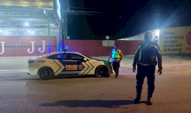 Patroli-Satlantas-Polresta-Kupang-Kota,-Antisipasi-Aksi-Balap-Liar-di-Jalan-Piet-Tallo